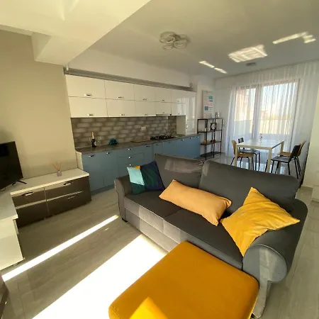 View Luxury * Mamaia