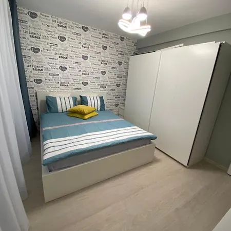 View Luxury Mamaia